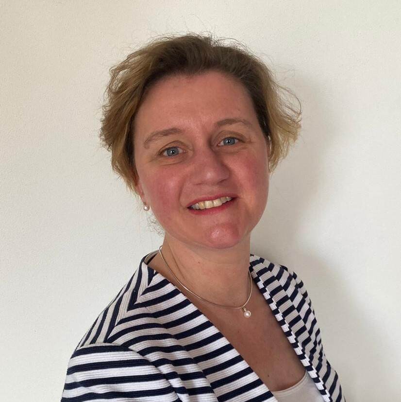 Nancy van der Voort, lid